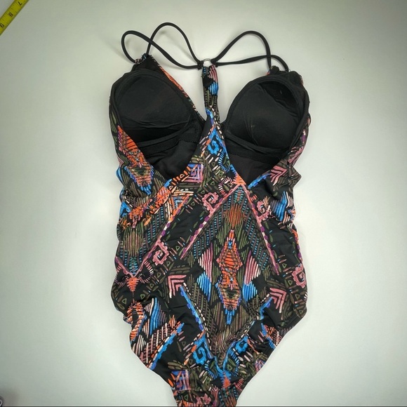 NEW Time and Tru Ethnic Wave One Piece Swimsuit Racerback S - Picture 8 of 15